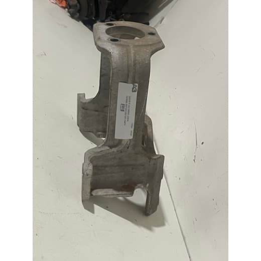 005467 Suporte Da Cabine Usada Scania