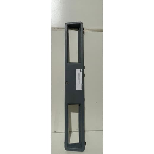 005731 Moldura Console Aparelho Rádio Mercedes-Benz 9736950830