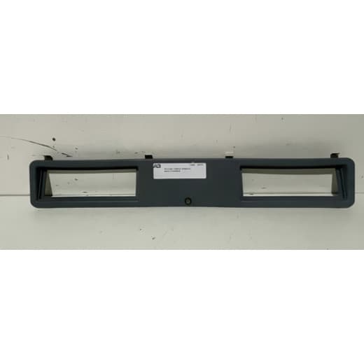005731 Moldura Console Aparelho Rádio Mercedes-Benz 9736950830