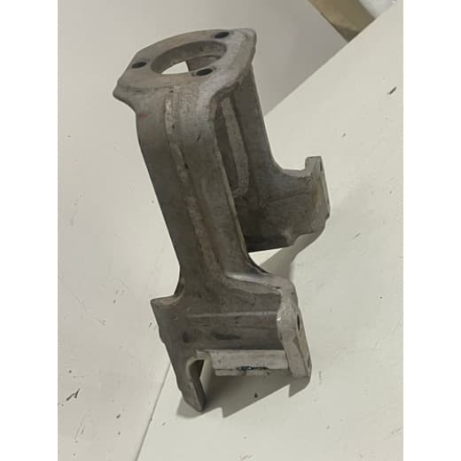 005467 Suporte Da Cabine Usada Scania