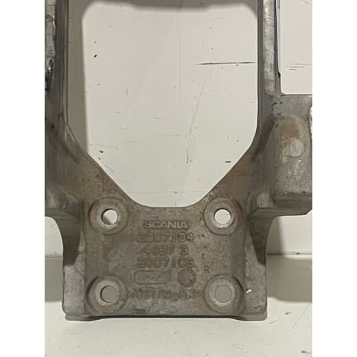 005467 Suporte Da Cabine Usada Scania