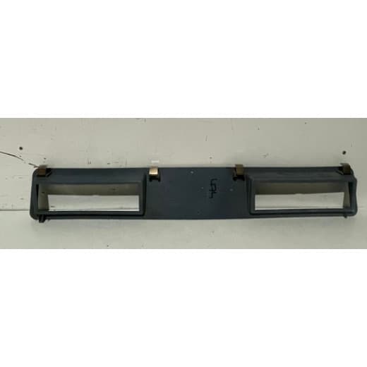 005731 Moldura Console Aparelho Rádio Mercedes-Benz 9736950830