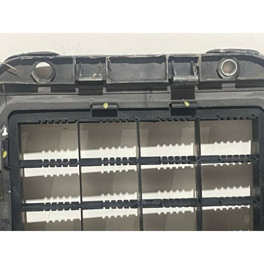 004364 Base Caixa de Fusíveis Volvo VM 5010293836 Com Detalhe